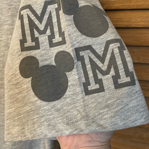 NWOT Disney Mickey Mouse T-Shirt. - Picture 4 of 4